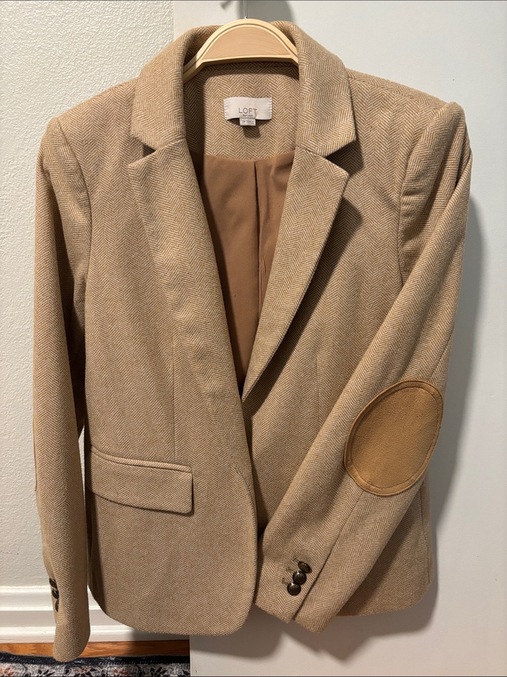 LOFT Women's Tan Herringbone Thick Blazer with Elbow Patches
